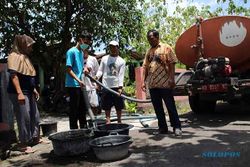 Krisis Air Bersih, Desa Jambakan Bayat Dapat Dropping Air BPBD Klaten