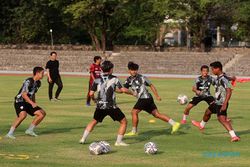 Latihan Persis Solo Jelang Hadapi Tim Papan Atas PSM Makassar di Liga 1