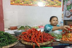 Harga Cabai Merah di Pasar Legi Solo Turun Rp5.000/kg