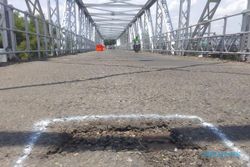 Lantai Berlubang dan Membahayakan, Jembatan Jurug A Solo bakal Ikut Ditutup