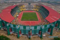 Tinjau Venue Piala Dunia U-20, Ini Permintaan FIFA Terkait Rumput GBT Surabaya