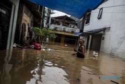 Sungai Ciliwung Meluap, 68 RT di Wilayah Jakarta Terendam Banjir