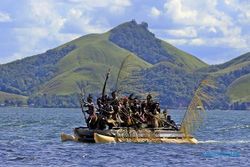 Kisah Tanah Emas di Ujung Timur: dari Provinsi Irian Barat hingga Papua Baru