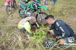 Perhutani Bersama Komunitas Motor Trail Adakan Penanaman Pohon di Klaten