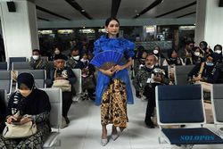 Fashion Show Batik di Bandara Adi Soemarmo, Hadirkan Bermacam Motif Lawasan