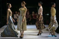 Peragaan Busana Solo Batik Fashion 2022, Tampilkan Karya 125 Desainer