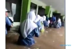 Banjir Jebolkan Tembok Sekolah di Jaksel, 3 Siswa Meninggal Dunia