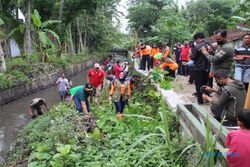 Cegah Banjir, 1.000-an Orang Bersih-Bersih Sungai di Rawa Jombor Klaten