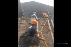Gudang Pabrik di Sumberlawang Sragen Terbakar, Puluhan Karyawan Panik