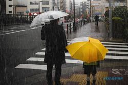 Senin, Jogja Diprediksi Hujan Disertai Petir dari Siang Hari