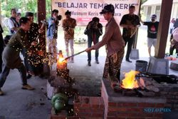 Belajar Tempa Keris di Museum Keris Nusantara Solo, Prosesnya Bisa 1 Tahun Lho