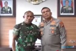 Dua Polisi Papua Barat Ditahan karena Jilati Kue Ultah TNI, Kapolda Minta Maaf