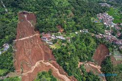 Potret Lokasi Longsor Dampak Gempa Cianjur, 14 Korban Tertimbun Ditemukan