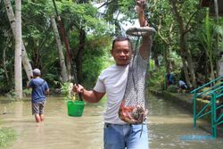 Lokasi Banjir di Krakitan Klaten Mendadak Diserbu Pemancing