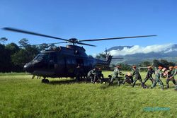 TNI AU Kirim Bantuan Lewat Udara ke Daerah Terisolir Akibat Gempa Cianjur