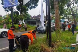 Sambut Muktamar Muhammadiyah, Warga Colomadu Kerja Bakti di Jl Adisucipto