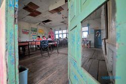 Potret Kerusakan Bangunan Dua Sekolah Dasar di Tanjungjabung Timur Jambi