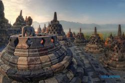 Dikaji, Kunjungan Wisata Naik Monumen Candi Borobudur