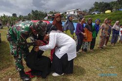 Potret Sukarelawan Beri Bantuan Trauma Healing ke Korban Gempa Cianjur
