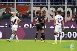 AC Milan 2-1 Fiorentina: Diuntungkan Gol Bunuh Diri Milenkovic