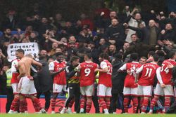 Chelsea 0-1 Arsenal: Gabriel Bawa The Gunners ke Puncak Lagi