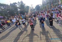 Warga Salatiga Ikuti Flashmob, Padukan Tari dan Senam dengan Lagu