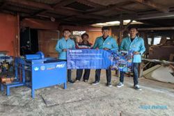 Mahasiswa UNS Bikin Mesin Purus Kayu Terintegrasi untuk Dorong Produksi Mebel