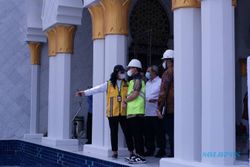 Kunjungi Masjid Sheikh Zayed Solo, Menteri PUPR Minta Perbaikan di Sana-Sini