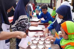 Jos! Siswa SD Muhammadiyah PK Boyolali Minum Susu Sapi Massal, 100 Liter Ludes