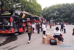 Ikut Silaturahmi Nasional, Ratusan Relawan Jokowi di Solo Berangkat ke Jakarta