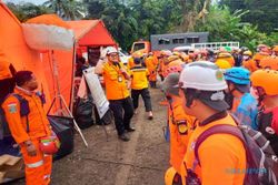 Tim SAR Gabungan Lanjutkan Cari 39 Orang yang Masih Hilang Usai Gempa Cianjur