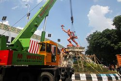 Patung Obor Manahan Solo Dipindah setelah 4 Tahun Tertunda, Begini Sejarahnya