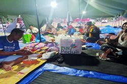 Foodtruck PLN Bagikan Lebih dari 800 Porsi Makanan per Hari ke Pengungsi Semeru