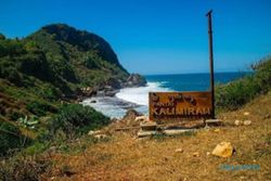 Pantai Kali Mirah, Surga Tersembunyi di Pesisir Selatan Wonogiri