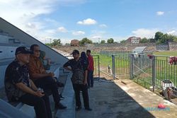 Pesanan Paving Blok Belum Datang, Rehab Stadion 45 Karanganyar Belum Kelar
