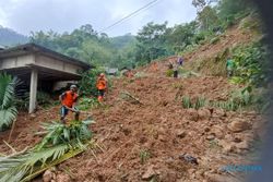 Medan Berat dan Cuaca Buruk Hambat Pembersihan Lokasi Longsor di Ngargoyoso