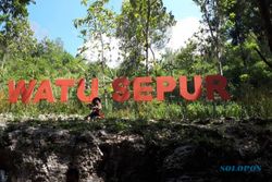 Batuan Purba Sepanjang 100 Meter di Bayat Klaten Ini Bernama Watu Sepur