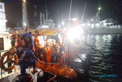 Mesin Kapal Mati, 12 Kru Kapal Cahaya Harapan Hati Dievakuasi di Semarang