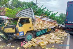 Libatkan 2 Truk & 1 Minibus, Kecelakaan Beruntun Terjadi di Madiun