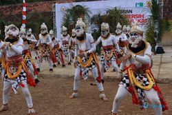 900 Kelompok Kesenian Tradisional Lestari di Wonogiri