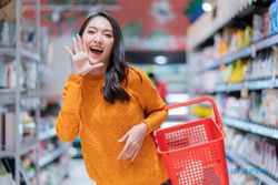 Ingin Belanja Bulanan Pakai Kredit Online? Kredivo Bisa Dipakai di 5 Supermarket Ini