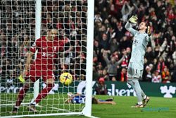 Hasil Liga Inggris: 2 Gol Bunuh Diri Bantu Liverpool Atasi Leicester 2-1
