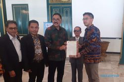 Wow! KGPAA Mangkunagoro X Jadi Advokat Termuda di Peradi Jawa Tengah