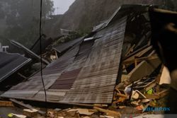 Longsor di Gowa Renggut 3 Nyawa, 2 Rumah Terbawa Arus Banjir