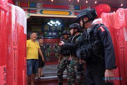 Patroli Pengamanan Kelenteng di Pontianak Jelang Perayaan Tahun Baru Imlek