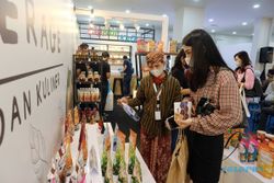 Terbaik! 8 UMKM Binaan Semen Gresik Ikuti Bazar di Sarinah Jakarta