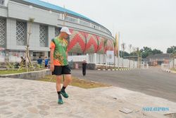 Ganjar Ngomel-Ngomel! Lihat Stadion Jatidiri Baru Direnovasi Sudah Rusak