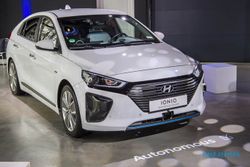Hyundai Terapkan Teknologi yang Bisa Bikin Mobil 'Jalan Kepiting'