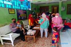 Jumat Curhat Polsek Karanganom Klaten Sasar Posyandu di Desa Brangkal