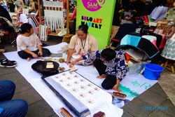 Solo Art Market di Ngarsopuro Solo, Peserta dan Pengunjung Keluhkan Panas